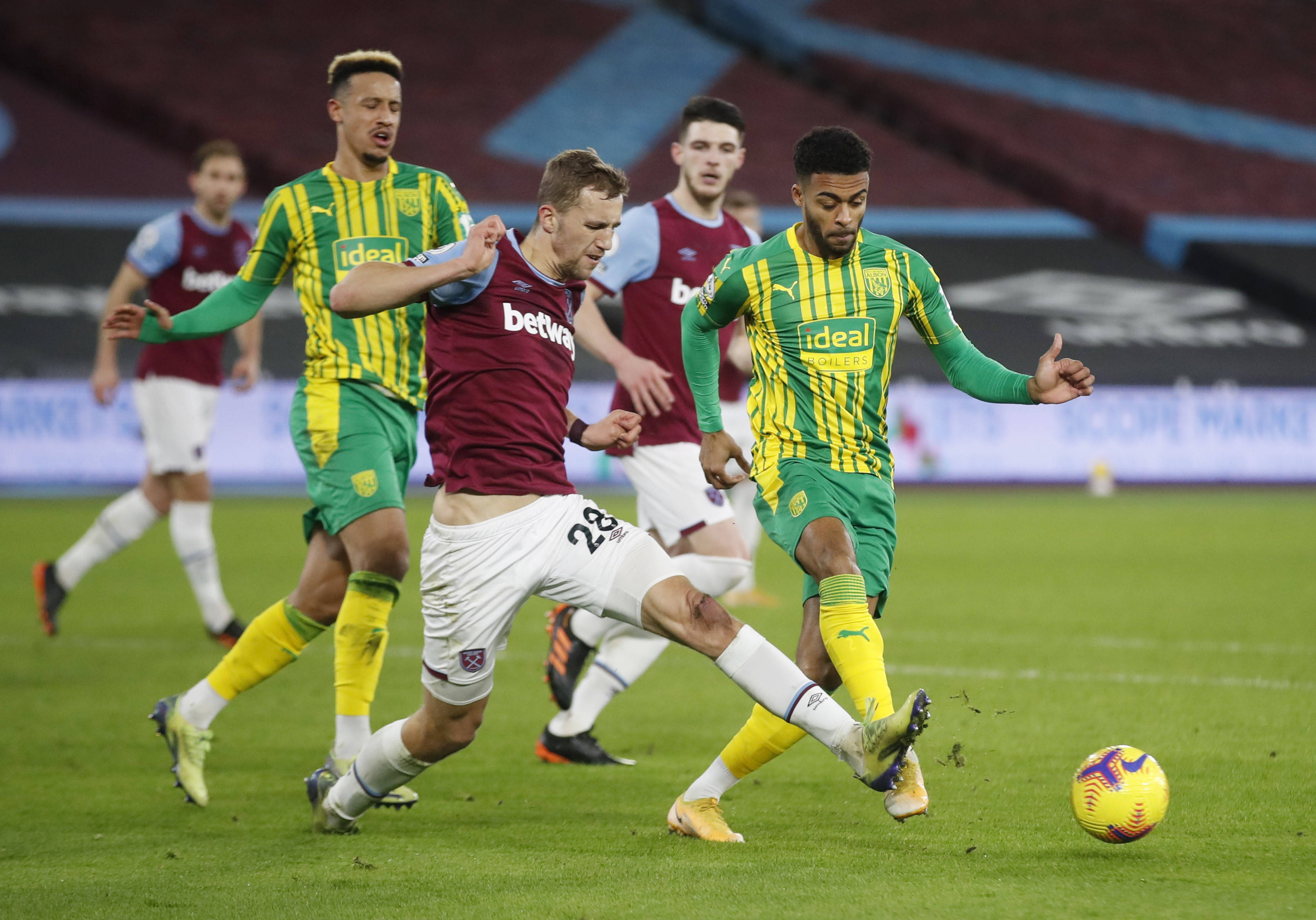 水晶宫必须 水晶宫必须