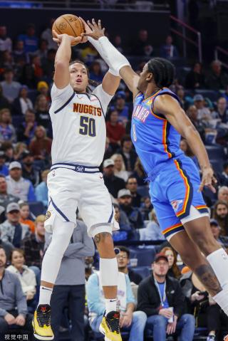 足球世界不 足球世界不